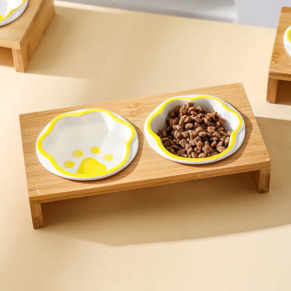Keramik Futterstation für Katzen & Hunde – 3 Näpfe mit Bambusständer | Pets & Home