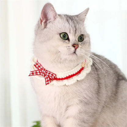 Pet bib with bow – Knitted scarf for puppies, dogs &amp; cats