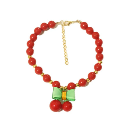 Collar de perlas para mascotas: hecho a mano, diseño de cereza para perros y gatos.