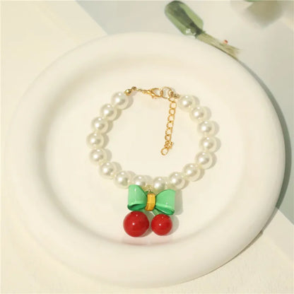 Collar de perlas para mascotas: hecho a mano, diseño de cereza para perros y gatos.