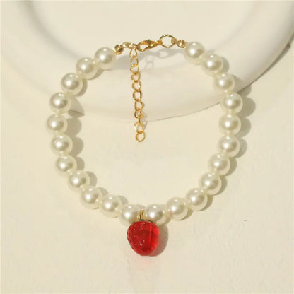 Collar de perlas para mascotas: hecho a mano, diseño de cereza para perros y gatos.