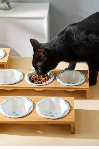 Keramik Futterstation für Katzen & Hunde – 3 Näpfe mit Bambusständer | Pets & Home