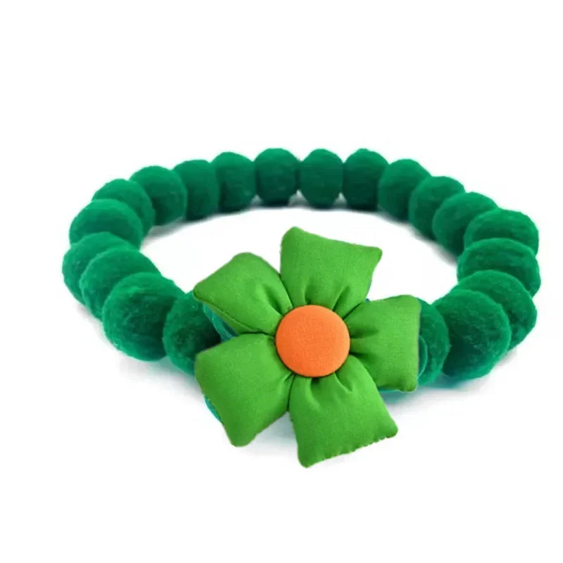 Dog Accessories Hair Ball Pet Collar Dog Necklace Cat Bib Cute Ball Pet Neckerchief for Photography Pet Collar Puppy Scarf