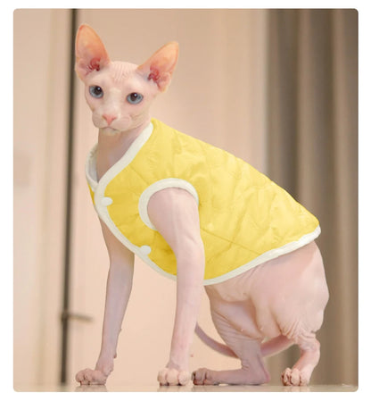 Warme Winterweste für Katzen und kleine Hunde – wasserabweisend, weich gefüttert, ideal für kalte Tage