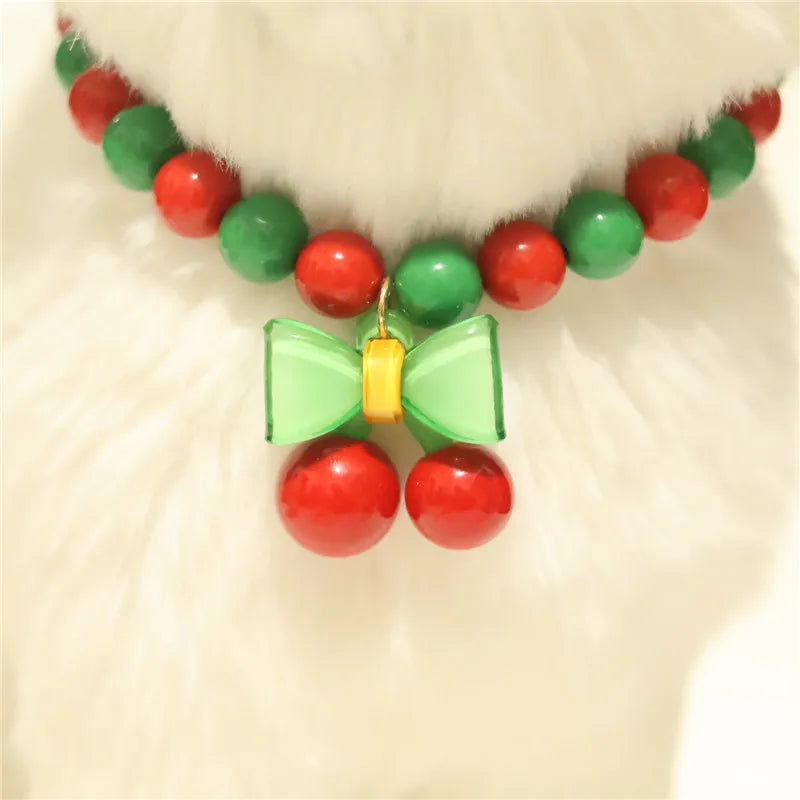 Collar de perlas para mascotas: hecho a mano, diseño de cereza para perros y gatos.