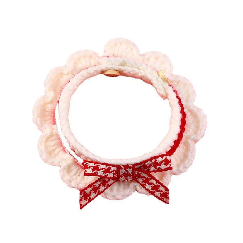 Pet bib with bow – Knitted scarf for puppies, dogs &amp; cats